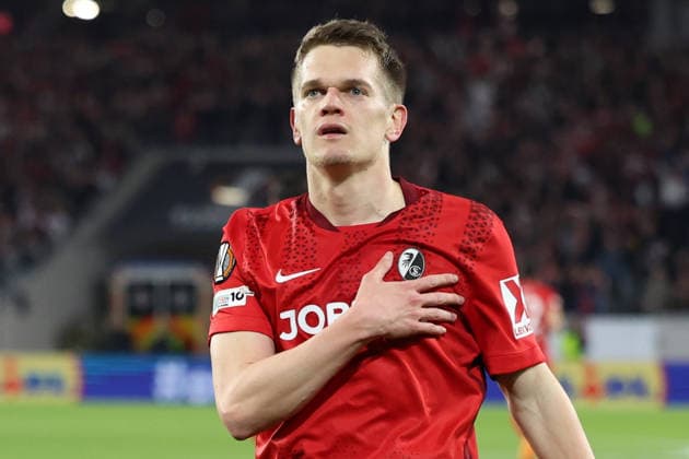 19.03.2026, xrekx, Fussball UEFA Europa League, SC Freiburg - KRC Genk v.l. Torjubel nach dem Tor zum celebrating the goal celebrate 1:0 durch Matthias Ginter (SC Freiburg) (DFL DFB REGULATIONS PROHIBIT ANY USE OF PHOTOGRAPHS as IMAGE SEQUENCES and or QUASI-VIDEO) Freiburg