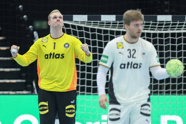 Deutschland - Ägypten, Handball-Testspiel Torwart David Späth Deutschland, 1), rechts Franz Semper (Deutschland, 32). Handball-Länderspiel der Männer zwischen Deutschland und Ägypten in der Westfalenhalle in Dortmund am 19. März 2026, Dortmund Nordrhein-Westfalen Deutschland Westfalenhalle