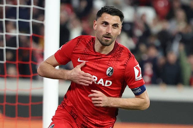 19.03.2026, xrekx, Fussball UEFA Europa League, SC Freiburg - KRC Genk v.l. Torjubel nach dem Tor zum celebrating the goal celebrate 3:1 durch Vincenzo Grifo (SC Freiburg) (DFL DFB REGULATIONS PROHIBIT ANY USE OF PHOTOGRAPHS as IMAGE SEQUENCES and or QUASI-VIDEO) Freiburg