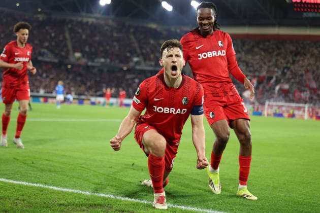 19.03.2026, xrekx, Fussball UEFA Europa League, SC Freiburg - KRC Genk v.l. Torjubel nach dem Tor zum celebrating the goal celebrate 5:1 durch Maximilian Eggestein (SC Freiburg) (DFL DFB REGULATIONS PROHIBIT ANY USE OF PHOTOGRAPHS as IMAGE SEQUENCES and or QUASI-VIDEO) Freiburg