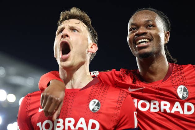 19.03.2026, xrekx, Fussball UEFA Europa League, SC Freiburg - KRC Genk v.l. Torjubel nach dem Tor zum celebrating the goal celebrate 5:1 durch Maximilian Eggestein (SC Freiburg) mit Jordy Makengo (SC Freiburg) (DFL DFB REGULATIONS PROHIBIT ANY USE OF PHOTOGRAPHS as IMAGE SEQUENCES and or QUASI-VIDEO) Freiburg