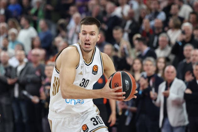 Filip Petrusev (Dubai Basketball, 30), GER, FC Bayern Basketball vs. Dubai Basketball, Basketball, Euroleague, 32. Spieltag, Saison 2025 2026, 19.03.2026, GER, FC Bayern Basketball vs. Dubai Basketball, Basketball, Euroleague, 32. Spieltag, Saison 2025 2026, 19.03.2026 Muenchen Copyright: xEibner-Pressefoto JennixMaulx EP_JML