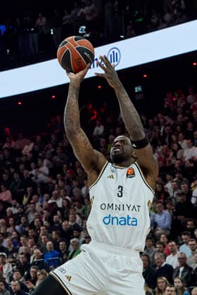 Turkish Airlines EuroLeague Basketball, FC Bayern Munich Basketball vs Dubai Basketball, München FC Bayern Basketball, Munich FC Bayern Basketball, Dubai Basketball, 2026-03-19 in München (SAP Garden) BACON Dwayne (Dubai Basketball Forward (F) Nr3-DUB3) sportworld München SAP Garden Bayern Deutschland