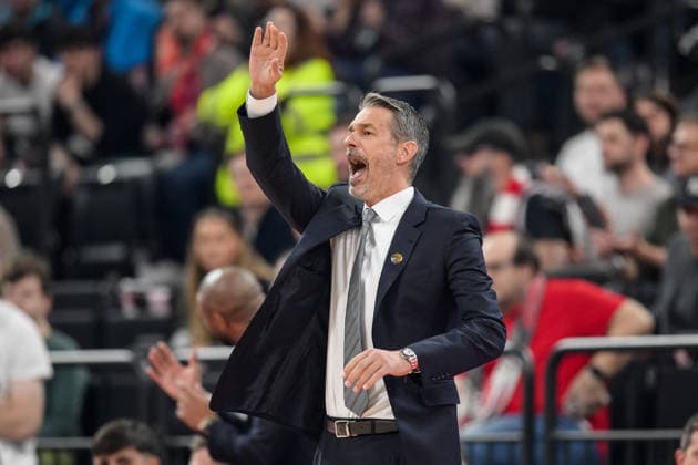 Basketball, Euroleague, 20260319, FC Bayern München - Dubai Basketball. Im Bild Trainer von Dubai Jurica GOLEMAC. München SAP Garden Bayern Deutschland Copyright: Passion2Press.dex xMarkusxFischex