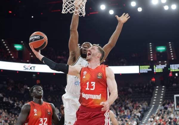 Bayerns 13 Andreas OBST. Basketball: Bayern - Dubai. Euroleague, FC Bayern Basketball - Dubai Basketball, Runde 32, Saison 2025-2026, am 19.03.2026 in Muenchen, S A P G A R D E N, Deutschland. Quelle Copyright Credit : Oryk HAIST