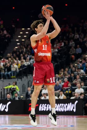 Basketball, Euroleague, 20260319, FC Bayern München - Dubai Basketball. Im Bild Justinian JESSUP (Bayern, 10), Dreier. München SAP Garden Bayern Deutschland Copyright: Passion2Press.dex xMarkusxFischex