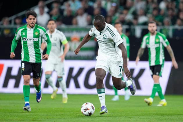 March 19, 2026, Sevilla, Sevilla, Spain: Andreas Tetteh of Panathinaikos FC in action during the UEFA Europa League 2025 26 Round of 16 Second Leg match between Real Betis Balompie and Panathinaikos FC at La Cartuja stadium on March 19, 2026, in Sevilla, Spain. Real Betis Balompie V Panathinaikos FC - UEFA Europa League  - ZUMAa181 20260319_zaa_a181_076 Copyright: xJoaquinxCorcherox