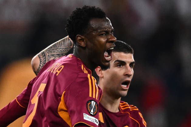 As Roma 19 03 2026 - Europa League Roma-Bologna foto Antonello Sammarco Image nella foto: esultanza gol Evan Ndicka 