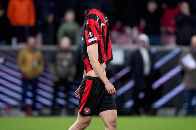 UEFA Europa League: FC Midtjylland - Nottingham Forest FC Midtjylland s Cho Gue-Sung reacts after missing during the penalty shootout in the match between FC Midtjylland and Nottingham Forest in the Europa League 2nd leg at MCH Arena in Herning on Thursday, March 19, 2026. (Photo: Bo Amstrup Ritzau Scanpix) , Herning Denmark Mors Copyright: BoxAmrstrupx xRitzauxScanpix BoxAmstrupx spdk20260319-215710-L