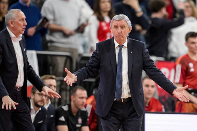 Basketball, Euroleague, 20260319, FC Bayern München - Dubai Basketball. Im Bild Head Coach des Bayern Svetislav PESIC, reklamiert. München SAP Garden Bayern Deutschland Copyright: Passion2Press.dex xMarkusxFischex