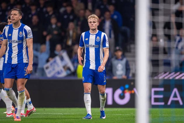 March 19, 2026, Porto, Porto, Portugal: PORTO, PORTUGAL - MARCH 18: VICTOR FROHOLDT from FC Porto is seen celebrating his goal during the UEFA Europa League 2025 26 Round of 16 second leg between FC Porto and VfB Stuttgart at Estadio do Dragao on March 19, 2026 in Porto, Portugal Porto Portugal - ZUMAl192 20260319_zsp_l192_063 Copyright: xMiguelxLemosx