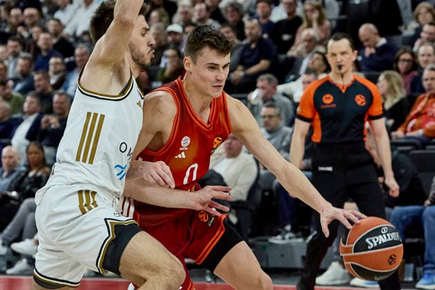 Turkish Airlines EuroLeague Basketball, FC Bayern Munich Basketball vs Dubai Basketball, München FC Bayern Basketball, Munich FC Bayern Basketball, Dubai Basketball, 2026-03-19 in München (SAP Garden) DIMITRIJEVIC Neno (FC Bayern Munich Guard (G) Nr0-BAY0), KONDIC Kosta (Dubai Basketball Guard (G) Nr11-DUB11) sportworld München SAP Garden Bayern Deutschland