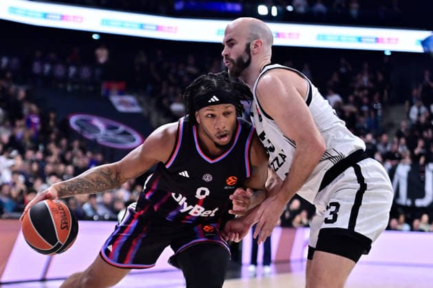 BASKET : Paris Basket vs Partizan Belgrade - Euroleague - 19 03 2026 LAMAR STEVENS of Paris Basket and NICK CALATHES of Partizan during the Euroleague match between Paris Basketball and Partizan Mozzart Bet Belgrade at Adidas Arena on March 19, 2026 in Paris, France. ( Photo by Federico Pestellini PSNewz ) - ParisFrance  Copyright: xFedericoxPestellinix