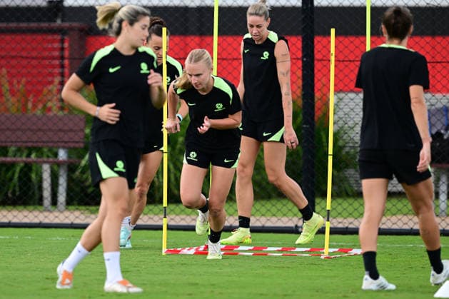 SOCCER MATILDAS TRAINING, Kaitlyn Torpey (centre) during a Matildas training session at Wanderers Park in Sydney, Friday, March 20, 2026. ( NO ARCHIVING SYDNEY NEW SOUTH WALES AUSTRALIA  Copyright: xDEANxLEWINSx 20260320116627435659