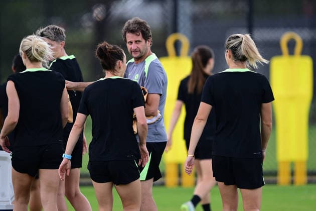 SOCCER MATILDAS TRAINING, Australia™s head coach Joe Montemurro during a Matildas training session at Wanderers Park in Sydney, Friday, March 20, 2026. ( NO ARCHIVING SYDNEY NEW SOUTH WALES AUSTRALIA  Copyright: xDEANxLEWINSx 20260320187622611995