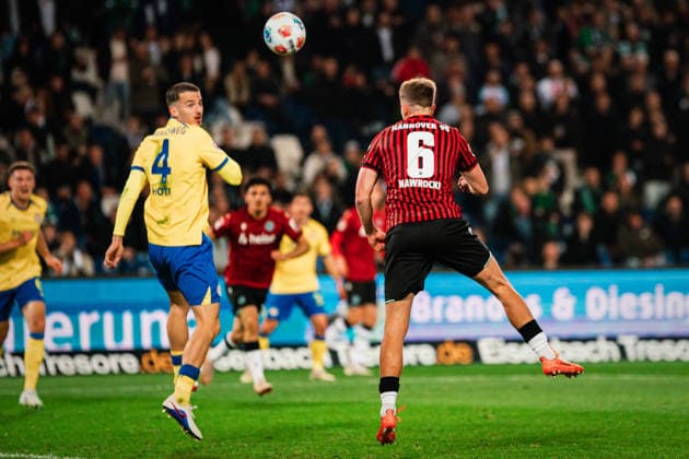 2. Bundesliga: Hannover 96 vs. Eintracht Braunschweig, 20.03.2026 TOR, JUBEL durch Maik Nawrocki (Hannover 96, 6) zum 1:0; Fußball, 2. Bundesliga, 27. Spieltag: Hannover 96 vs. Eintracht Braunschweig am 20.03.2026 in der Heinz von Heiden Arena, Hannover DFL REGULATIONS PROHIBIT ANY USE OF PHOTOGRAPHS AS IMAGE SEQUENCES AND OR QUASI-VIDEO.