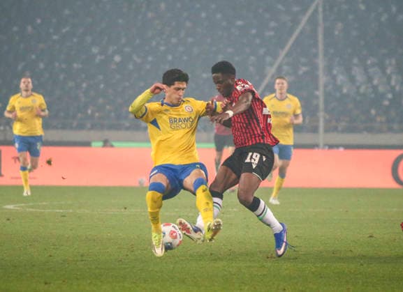 Deutschland: Fussball 2.Bundesliga 2025 2026, 27. Spieltag - Hannover 96 vs Eintracht Braunschweig- Heinz von Heiden Arena Stadion (Hannover): William Kokolo (Hannover 96, 19) Hannover