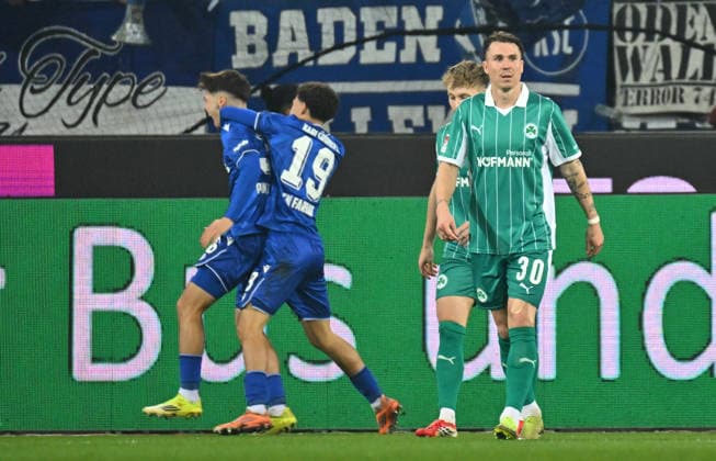 20.03.2026 - Fussball - Saison 2025 2026 - 2. Fussball - Bundesliga - 27. Spieltag: Karlsruher SC KSC Karlsruhe - SpVgg Greuther Fürth SGF ( Kleeblatt ) - Sportfoto Zink MeZi - xmexzix - DFL regulations prohibit any use of photographs as image sequences and or quasi-video - only for editorial use - Felix Klaus (30, SpVgg Greuther Fürth ) enttäuscht Enttäuschung