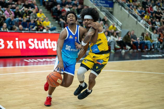 Nahiem Alleyne (Frankfurt Skyliners, 04), Stefan Smith (MHP RIESEN Ludwigsburg, 03), GER, MHP Riesen vs. Skyliners Frankfurt, Basketball Bundesliga, easycredit BBL, 25. Spieltag, Spielzeit 2025 2026, 20.03.2026, GER, MHP Riesen vs. Skyliners Frankfurt, Basketball Bundesliga, easycredit BBL, 25. Spieltag, Spielzeit 2025 2026, 20.03.2026 Ludwigsburg Copyright: xEibner-Pressefoto SaschaxWaltherx EP_EER