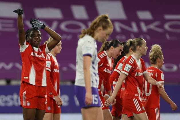 Edna Imade (FC Bayern München) Torjubel, jubelt nach ihrem Treffer zum 0:5 waehrend des Spiels der Frauen Bundesliga zwischen SGS Essen und Bayern München, Stadion an der Hafenstraße am 20. März in Essen, Deutschland. (Foto von Oliver Kaelke DeFodi Images) +++ Edna Imade (FC Bayern München) celebrates after scoring her team s fifth goal during the Woman Bundesliga match between SGS Essen and Bayern München at Stadion an der Hafenstraße on March 20, 2026 in Cologne, Germany. (Photo by Oliver Kaelke DeFodi Images) DFL regulations prohibit any use of photographs as image sequences and or quasi-video. (Photo by Oliver Kaelke DeFodi Images) -