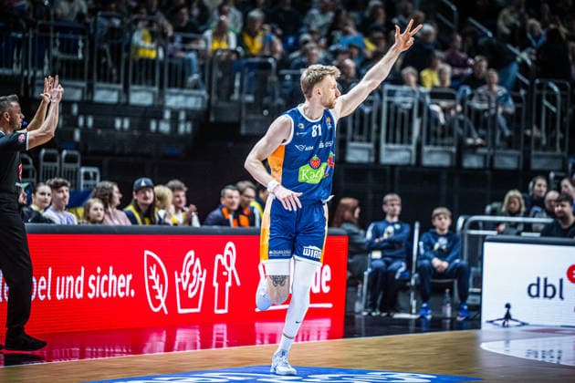 Basketball Berlin 20.03.2026 Saison 2025 2026 EasyCredit BBL 1. Bundesliga Männer, Herren Alba Berlin - Rostock Seawolves Andy van Vliet (Rostock, No.81)