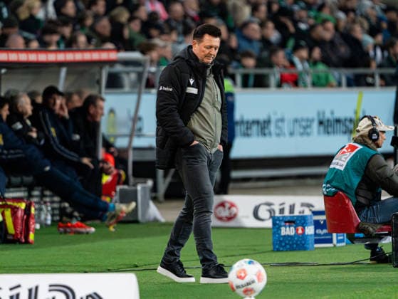 Christian Titz (Hannover 96, Trainer) Hannover 96 vs. Eintracht Braunschweig, Fussball, 2. Bundesliga, 27. Spieltag, Saison 2025 2026, 20.03.2026 DFL REGULATIONS PROHIBIT ANY USE OF PHOTOGRAPHS AS IMAGE SEQUENCES AND OR QUASI-VIDEO, Hannover 96 vs. Eintracht Braunschweig, Fussball, 2. Bundesliga, 27. Spieltag, Saison 2025 2026, 20.03.2026 Hannover
