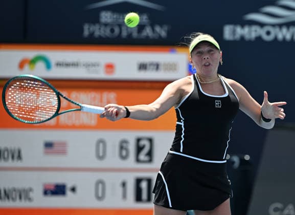 MIAMI GARDENS FL - MARCH 20: Amanda Anisimova vs Ajla Tomljanovic during The 2026 Miami Open held at Hard Rock Stadium on March 20, 2026 in Miami Gardens, Florida. Copyright: xmpi04 MediaPunchx