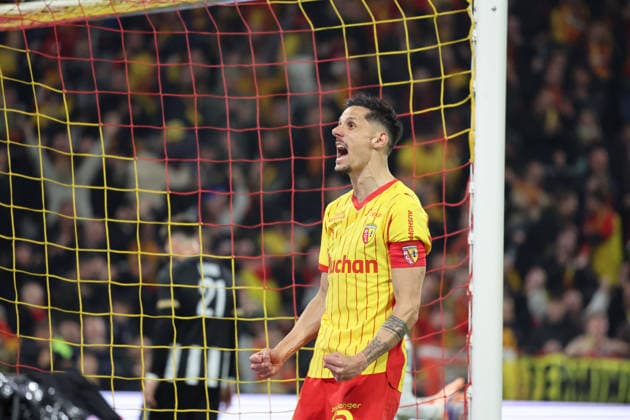 FOOTBALL : RC Lens vs Angers SCO - Ligue 1 J21 - 20 03 2026 Joie de Florian SOTOCA (RC Lens) suite au but de Florian THAUVIN (RC Lens) lors du match RC Lens vs Angers SCO, Ligue 1 J27, stade Bollaert-Delelis, le 20 mars 2026 - photo Laurent Sanson PsnewZ  Copyright: xLaurentxSANSONx xPsnewZx