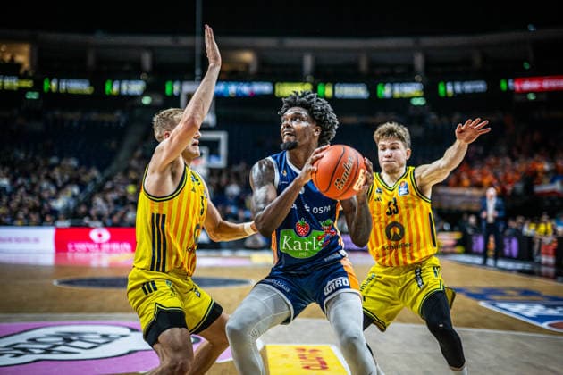 Basketball Berlin 20.03.2026 Saison 2025 2026 EasyCredit BBL 1. Bundesliga Männer, Herren Alba Berlin - Rostock Seawolves Kassim Nicholson (Rostock, No.08)