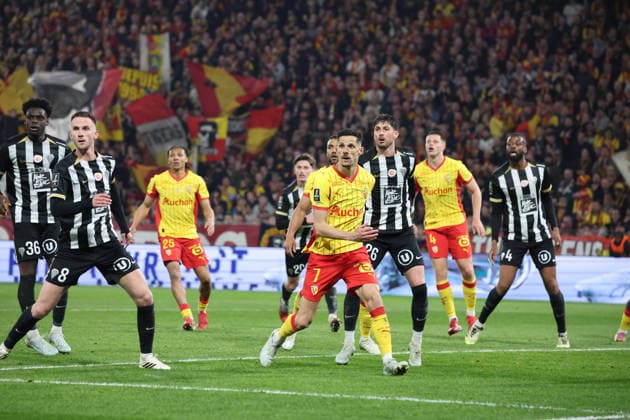 FOOTBALL : RC Lens vs Angers SCO - Ligue 1 J21 - 20 03 2026 Action de Lens lors du match RC Lens vs Angers SCO, Ligue 1 J27, stade Bollaert-Delelis, le 20 mars 2026 - photo Laurent Sanson PsnewZ  Copyright: xLaurentxSANSONx xPsnewZx