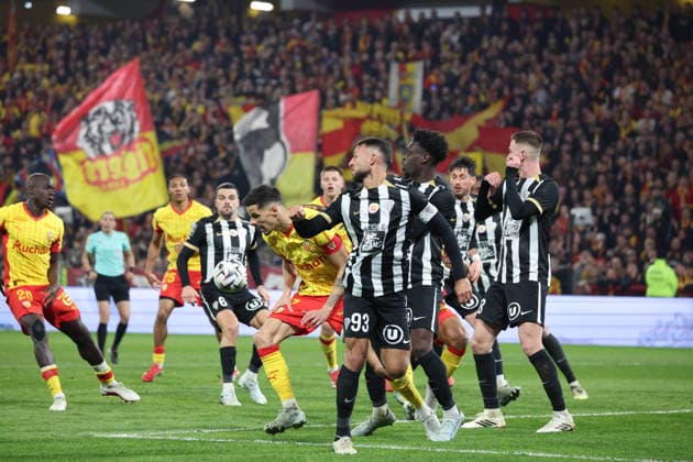 FOOTBALL : RC Lens vs Angers SCO - Ligue 1 J21 - 20 03 2026 Action de Lens lors du match RC Lens vs Angers SCO, Ligue 1 J27, stade Bollaert-Delelis, le 20 mars 2026 - photo Laurent Sanson PsnewZ  Copyright: xLaurentxSANSONx xPsnewZx