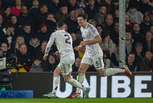 Football - FA Premier League - AFC Bournemouth v Manchester United, ManU FC BOURNEMOUTH, ENGLAND - Friday, March 20, 2026: Manchester United s Harry Maguire celebrates after scoring his side s second goal to make the score 1-2 during the FA Premier League match between AFC Bournemouth and Manchester United FC at Dean Court. (Photo by David Rawcliffe Propaganda) BOURNEMOUTH Dean Court DORSET ENGLAND  Copyright: xDavidxRawcliffex P2026-03-20-Bournemouth_Man_Utd-44