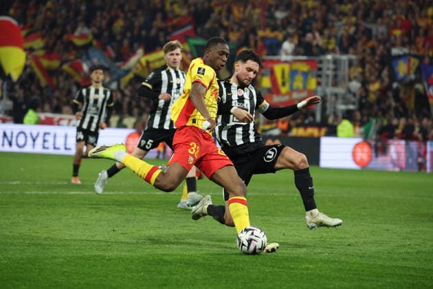 FOOTBALL : RC Lens vs Angers SCO - Ligue 1 J21 - 20 03 2026 Rayan FOFANA (RC Lens) lors du match RC Lens vs Angers SCO, Ligue 1 J27, stade Bollaert-Delelis, le 20 mars 2026 - photo Laurent Sanson PsnewZ  Copyright: xLaurentxSANSONx xPsnewZx