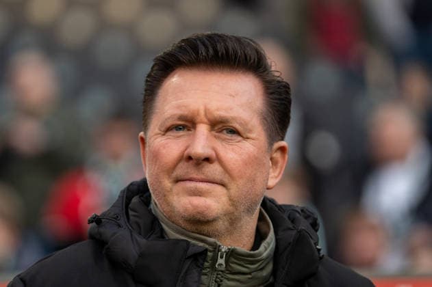 Deutschland: Fussball 2. Bundesliga, 27. Spieltag 2025 2026, Hannover 96 - Eintracht Braunschweig am 20.03. in Hannover (Heinz von Heiden Arena): Christian Titz (Hannover 96 Trainer) Portrait, Porträt