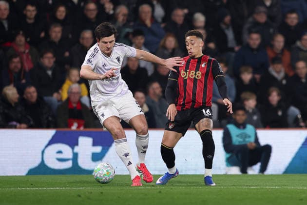 20th March 2026, Bournemouth, Dorset, England; Premier League Football, AFC Bournemouth versus Manchester United, ManU Harry Maguire of Manchester United feels pressure from Marcus Tavernier of Bournemouth  HenningxvonxJagow Content restricted for UK based newspaper
