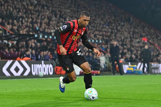 Bournemouth v Manchester United, ManU Premier League Rayan (37) of AFC Bournemouth on the attack during the Premier League match between Bournemouth and Manchester United at the Vitality Stadium, Bournemouth, UK on 20 March 2026. Bournemouth Vitality Stadium Dorset UK Editorial use only DataCo restrictions apply See www.football-dataco.com , Copyright: xGrahamxHuntx PSI-23946-0247