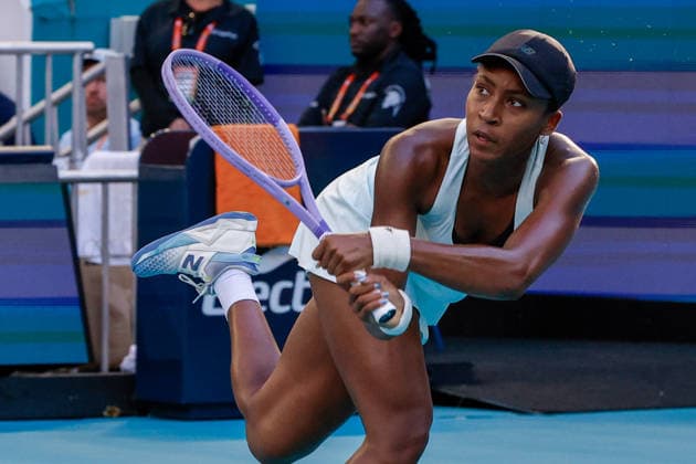 MIAMI GARDENS, FL - MARCH 20: Coco Gauff (USA) in action during a women™s singles match against Eliisabetta Cocciaretto (ITA) at the Miami Open on March 20, 2026, at Hard Rock Stadium in Miami Gardens, Florida,(Photo by Chris Arjoon Icon Sportswire) TENNIS: MAR 20 Miami Open EDITORIAL USE ONLY Icon2603200010120
