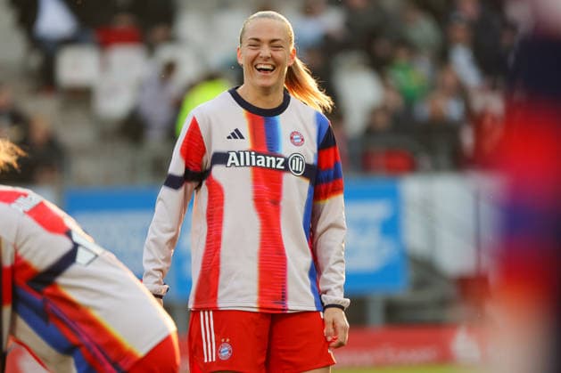 Essen, Deutschland: 20. März 2026 - 1. Frauenbundesliga - 21. Spieltag - SGS Essen vs. FC Bayern München Frauen Im Bild: Magdalena Eriksson (FCB) lachend Copyright: HMBxMedia MadeleinexFantini