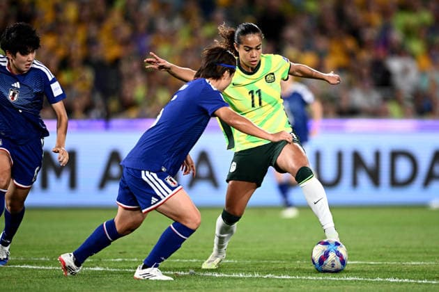 SOCCER ASIAN CUP WOMEN FINAL, Mary Fowler of the Matildas competes for possession with Hana Takahashi of Japan during the AFC Women™s Asian Cup Final match between Japan and Australia at Stadium Australia in Sydney, Saturday, March 21, 2026. ( NO ARCHIVING, EDITORIAL USE ONLY SYDNEY NEW SOUTH WALES AUSTRALIA  Copyright: xDANxHIMBRECHTSx 20260321158555224560