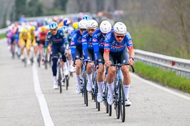 Milan Sanremo 2026 Cycling Race SANREMO, ITALY - MARCH 21 : Dillier Silvan (SUI) of Alpecin - Premier Tech leading the peloton during the 117th edition of Milan Sanremo an UCI World Tour 1.UWT one day cycling road race for Men Elite of 298 km with start in Pavia and finish in Sanremo on March 21, 2026 in Sanremo, Italy, 21 03 2026 ( Motordriver Guy De Vuyst - Sanremo Italy  Copyright: xNicoxVereeckenx