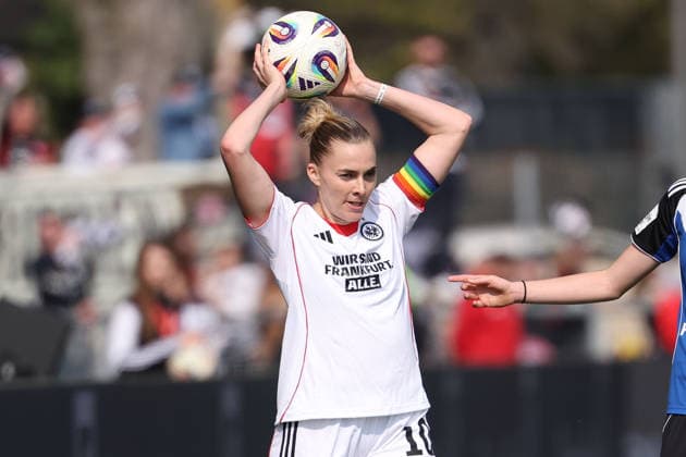 FRANKFURT AM MAIN, DEUTSCHLAND 21. MÄRZ 2026: Eintracht Frankfurt Frauen gegen HSV Frauen, 1. Frauen-Bundesliga, Stadion am Brentanobad. v.l., Laura Freigang (Eintracht Frankfurt) in aktion, in action, Copyright: JoaquimxFerreira