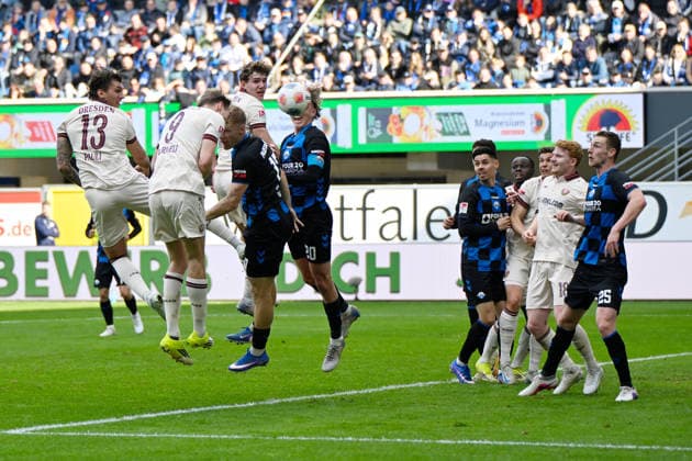 Paderborn, Home Deluxe Arena, 21.03.26, GER, Herren, 2.Bundesliga, Saison 2025-2026, SC Paderborn 07 - Dynamo Dresden Bild: Vincent VERMEIJ (Dresden) macht das Tor zum 0:1 DFL regulations prohibit any use of photographs as image sequences and or quasi-video. NRW Deutschland