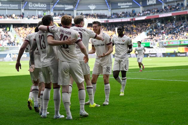 Paderborn, Home Deluxe Arena, 21.03.26, GER, Herren, 2.Bundesliga, Saison 2025-2026, SC Paderborn 07 - Dynamo Dresden Bild: Vincent VERMEIJ (Dresden) jubelt nach seinem Tor zum 0:1 DFL regulations prohibit any use of photographs as image sequences and or quasi-video. NRW Deutschland