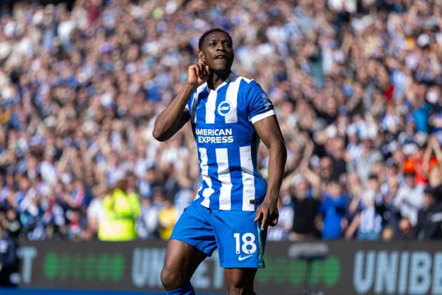 Football - FA Premier League - Brighton & Hove Albion FC v Liverpool FC BRIGHTON & HOVE, ENGLAND - Saturday, March 21, 2026: Brighton & Hove Albion s Danny Welbeck celebrates in front of the Liverpool travelling supporters with a finger to his ear after scoring the first goal during the FA Premier League match between Brighton & Hove Albion FC and Liverpool FC at the AMEX Community Stadium. (Photo by David Rawcliffe Propaganda) BRIGHTON & HOVE AMEX Community Stadium SUSSEX ENGLAND  Copyright: xDavidxRawcliffex P2026-03-21-Brighton_Liverpool-52