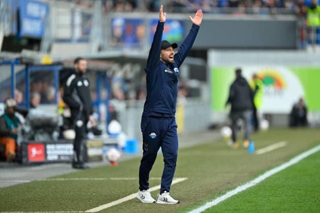 Paderborn, Home Deluxe Arena, 21.03.26, GER, Herren, 2.Bundesliga, Saison 2025-2026, SC Paderborn 07 - Dynamo Dresden Bild: Trainer Ralf KETTEMANN (Paderborn) DFL regulations prohibit any use of photographs as image sequences and or quasi-video. NRW Deutschland
