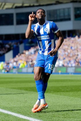 Football - FA Premier League - Brighton & Hove Albion FC v Liverpool FC BRIGHTON & HOVE, ENGLAND - Saturday, March 21, 2026: Brighton & Hove Albion s Danny Welbeck celebrates in front of the travelling supporters after scoring the first goal during the FA Premier League match between Brighton & Hove Albion FC and Liverpool FC at the AMEX Community Stadium. (Photo by David Rawcliffe Propaganda) BRIGHTON & HOVE AMEX Community Stadium SUSSEX ENGLAND  Copyright: xDavidxRawcliffex P2026-03-21-Brighton_Liverpool-58