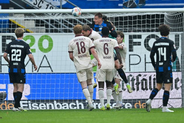 Paderborn, Home Deluxe Arena, 21.03.26, GER, Herren, 2.Bundesliga, Saison 2025-2026, SC Paderborn 07 - Dynamo Dresden Bild: Steffen TIGGES (Paderborn) macht das Tor zum 1:1 DFL regulations prohibit any use of photographs as image sequences and or quasi-video. NRW Deutschland