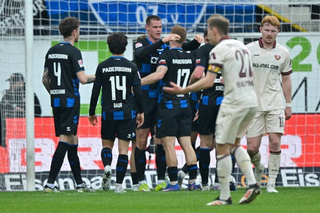 Paderborn, Home Deluxe Arena, 21.03.26, GER, Herren, 2.Bundesliga, Saison 2025-2026, SC Paderborn 07 - Dynamo Dresden Bild: Steffen TIGGES (Paderborn) jubelt nach seinem Tor zum 1:1 DFL regulations prohibit any use of photographs as image sequences and or quasi-video. NRW Deutschland
