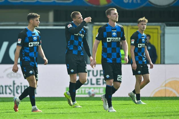 Paderborn, Home Deluxe Arena, 21.03.26, GER, Herren, 2.Bundesliga, Saison 2025-2026, SC Paderborn 07 - Dynamo Dresden Bild: Steffen TIGGES (Paderborn) jubelt nach seinem Tor zum 2:1 DFL regulations prohibit any use of photographs as image sequences and or quasi-video. NRW Deutschland