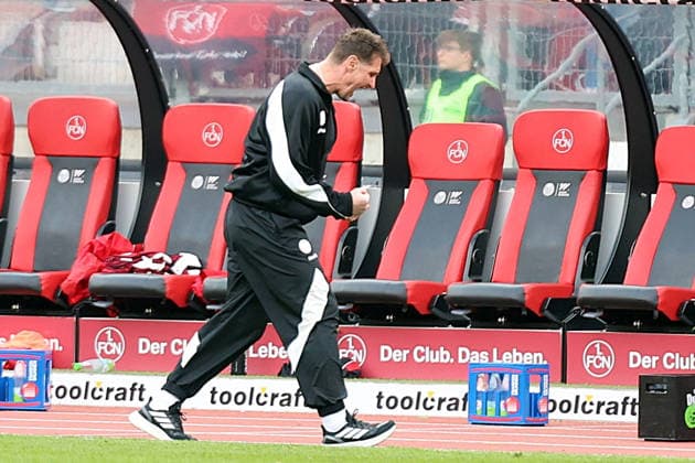 21.03.2026, xrekx, Fussball 2.Bundesliga, 1. FC Nuernberg - 1.FC Kaiserslautern v.l. Miroslav Klose Trainer (1.FC Nuernberg) bejubelt das 3:0 von Luka Lochoshvili (1.FC Nuernberg) (DFL DFB REGULATIONS PROHIBIT ANY USE OF PHOTOGRAPHS as IMAGE SEQUENCES and or QUASI-VIDEO) Nuernberg